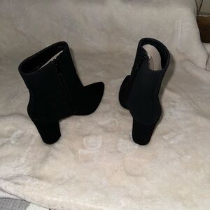 Windsor high heel boot